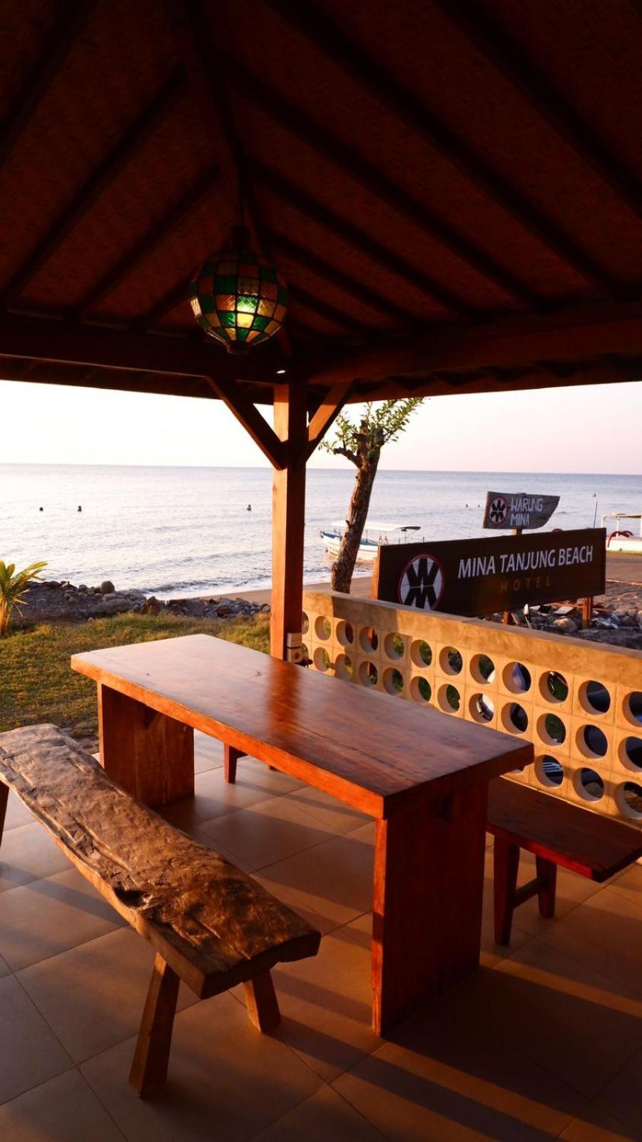 Mina Tanjung Hotel Exteriör bild